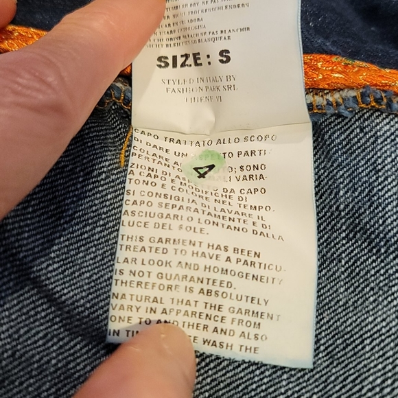 Italian Jeans Jacket - Picture 7 of 10